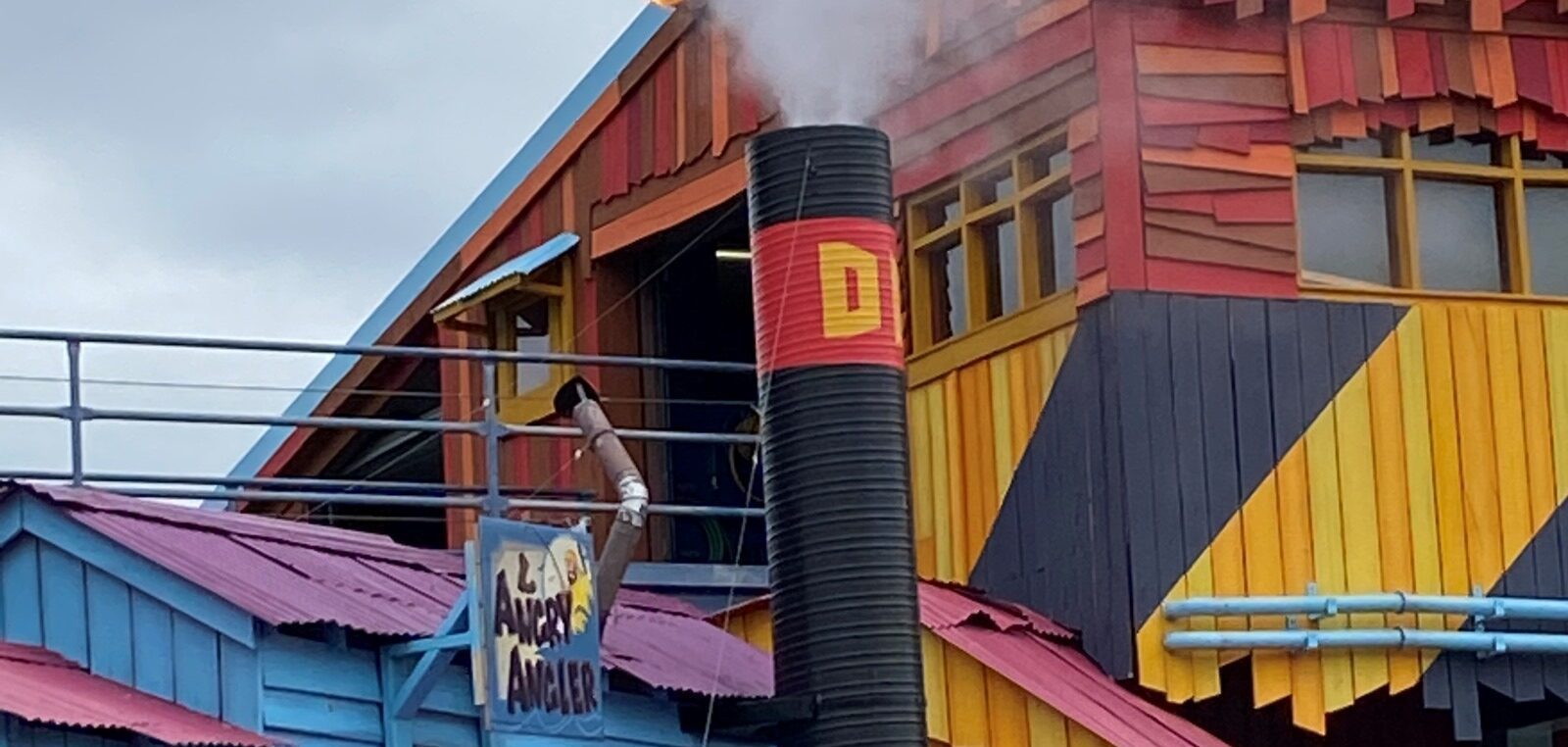 special fog effects at drayton manor park creating a smoking chimney effect